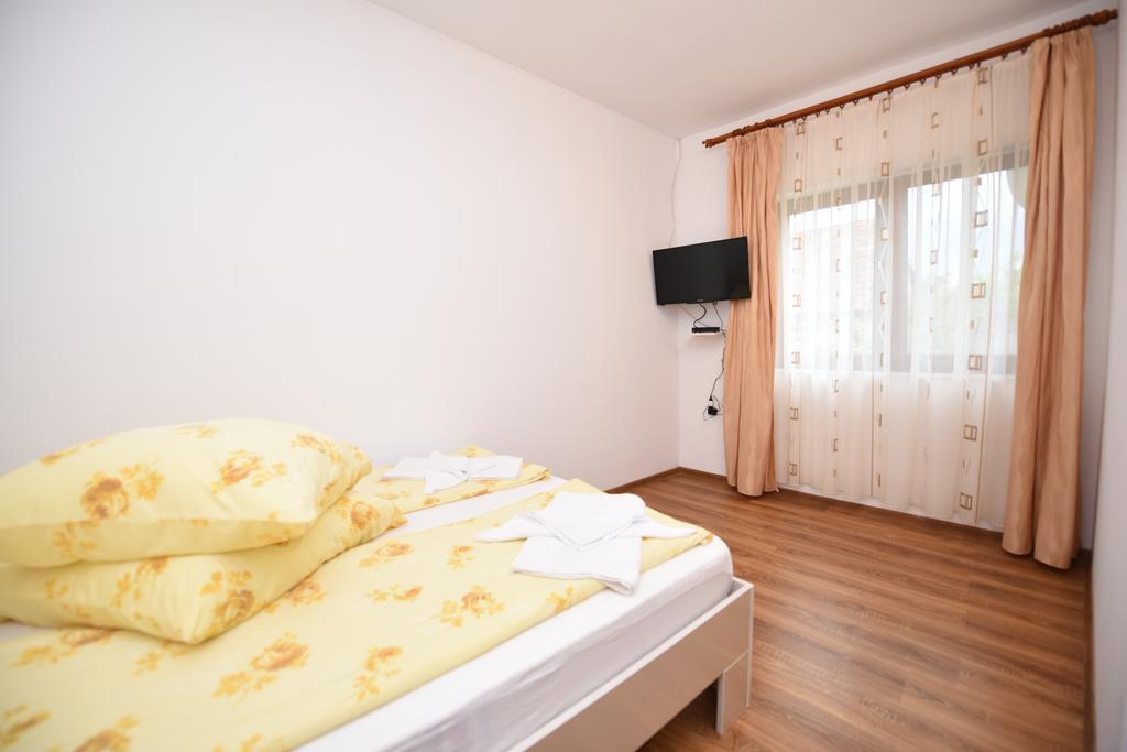 Casa Para Hotel Haţeg Eksteriør billede